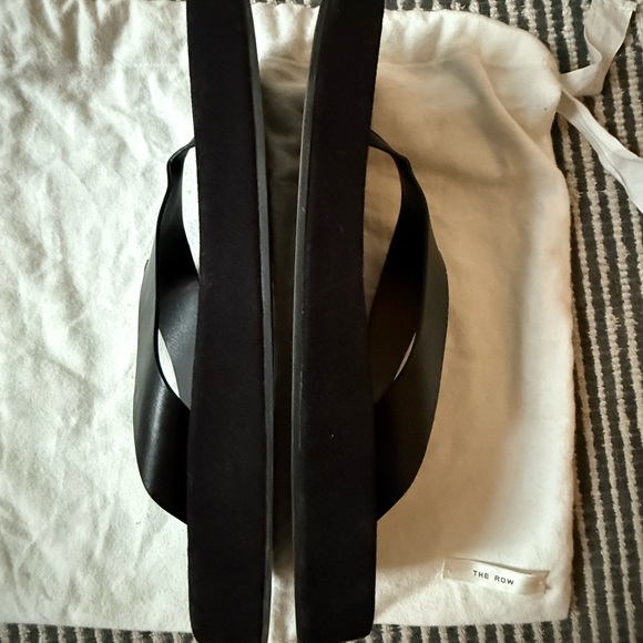 The Row Ginza Black Suede and Leather Platform Flip Flop Sandals size 40.5 - Picture 9 of 11